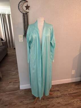 Jones New York Women's Satin Dressing Gown Robe Turquoise Size M